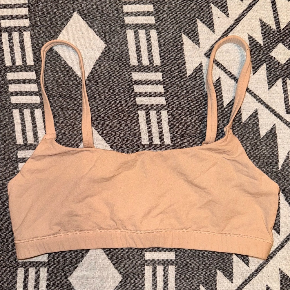 SKIMS Fits Everybody Scoop Bralette Sand - Small